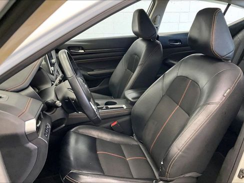 Used 2020 Nissan Altima 2.5 SR image 16