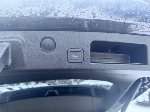 New 2026 GMC Terrain AT4 w/ Convenience Package III image 6