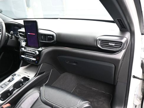 Used 2023 Ford Explorer ST w/ Equipment Group 401A image 16