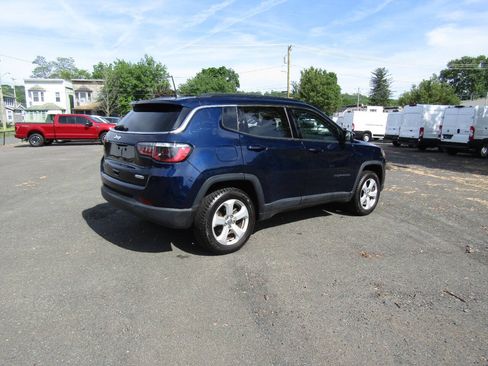 Used 2021 Jeep Compass Latitude AWD/4WD image 31