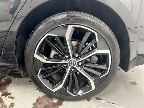 Used 2023 Nissan Altima 2.5 SR w/ SR Premium Package AWD/4WD image 28