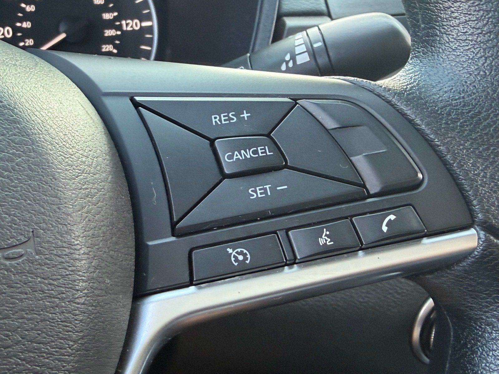 Certified 2024 Nissan Altima 2.5 SV FWD image 25