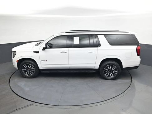 Used 2021 GMC Yukon XL AT4 w/ Rear Media and Nav Package AWD/4WD image 30