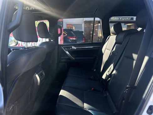 Used 2020 Lexus GX 460 Premium image 16