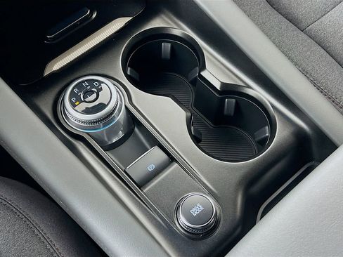 Used 2025 Ford Explorer Active image 21