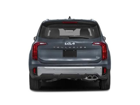 Used 2025 Kia Telluride S FWD image 8