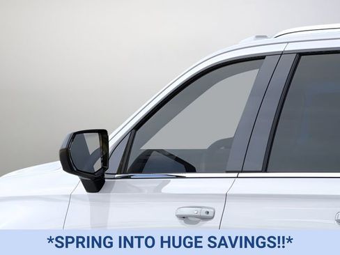 New 2026 Chevrolet Suburban LS image 12