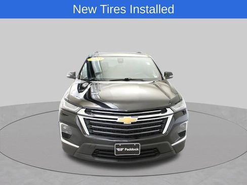 Used 2023 Chevrolet Traverse LT AWD/4WD image 2