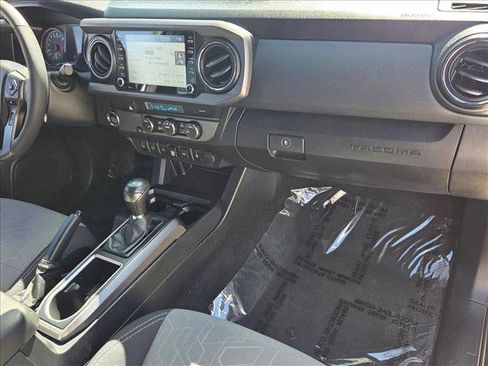 Certified 2021 Toyota Tacoma TRD Off-Road image 20