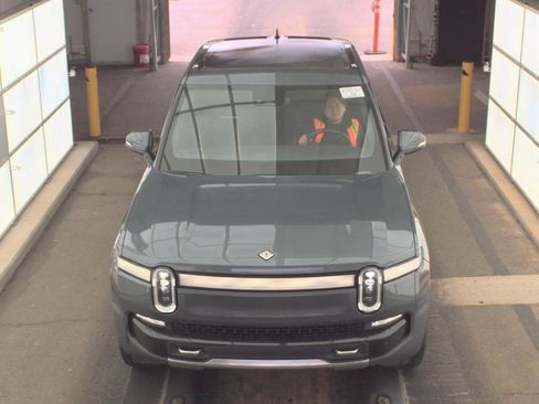 Used 2023 Rivian R1T Adventure AWD/4WD image 2