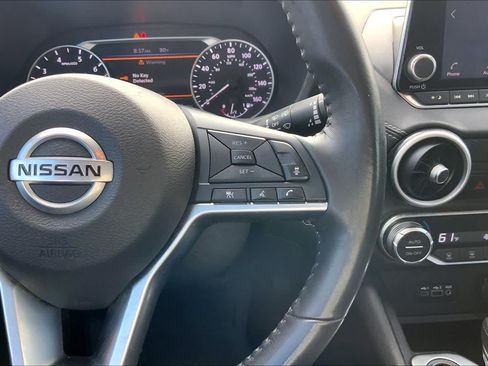 Used 2020 Nissan Sentra SV FWD image 24