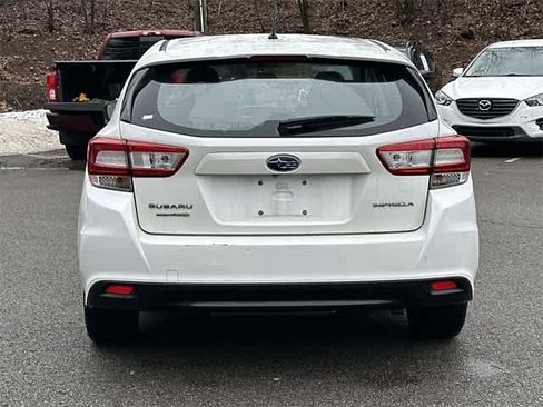 Used 2018 Subaru Impreza 2.0i image 4