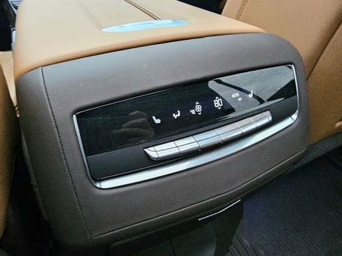 Used 2025 Cadillac Escalade Premium Luxury w/ Touring Package image 33