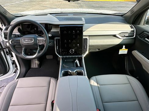 New 2026 GMC Acadia Elevation w/ Elevation Premium Package image 3