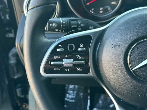 Certified 2022 Mercedes-Benz GLC 300 4MATIC image 29