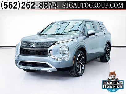 Used 2023 Mitsubishi Outlander SE