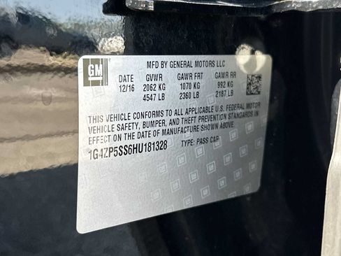 Used 2017 Buick LaCrosse Essence FWD image 37