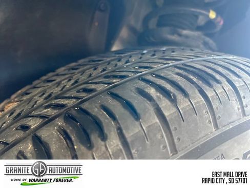 Used 2025 Volkswagen Taos S AWD/4WD image 28