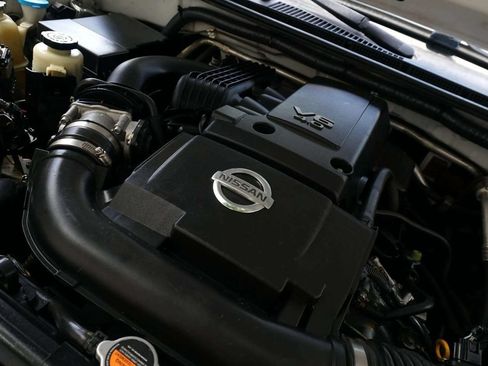 Used 2018 Nissan Frontier S RWD image 12