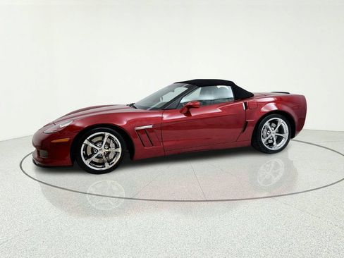 Used 2010 Chevrolet Corvette Grand Sport w/ Preferred Equipment Group RWD image 3