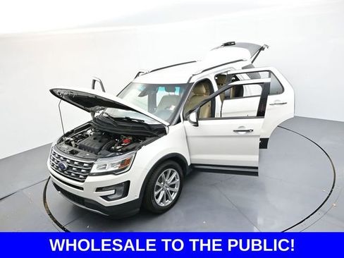 Used 2017 Ford Explorer Limited w/ Equipment Group 301A image 37