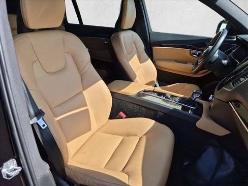 Used 2019 Volvo XC90 T6 Momentum w/ Advanced Package AWD/4WD image 23