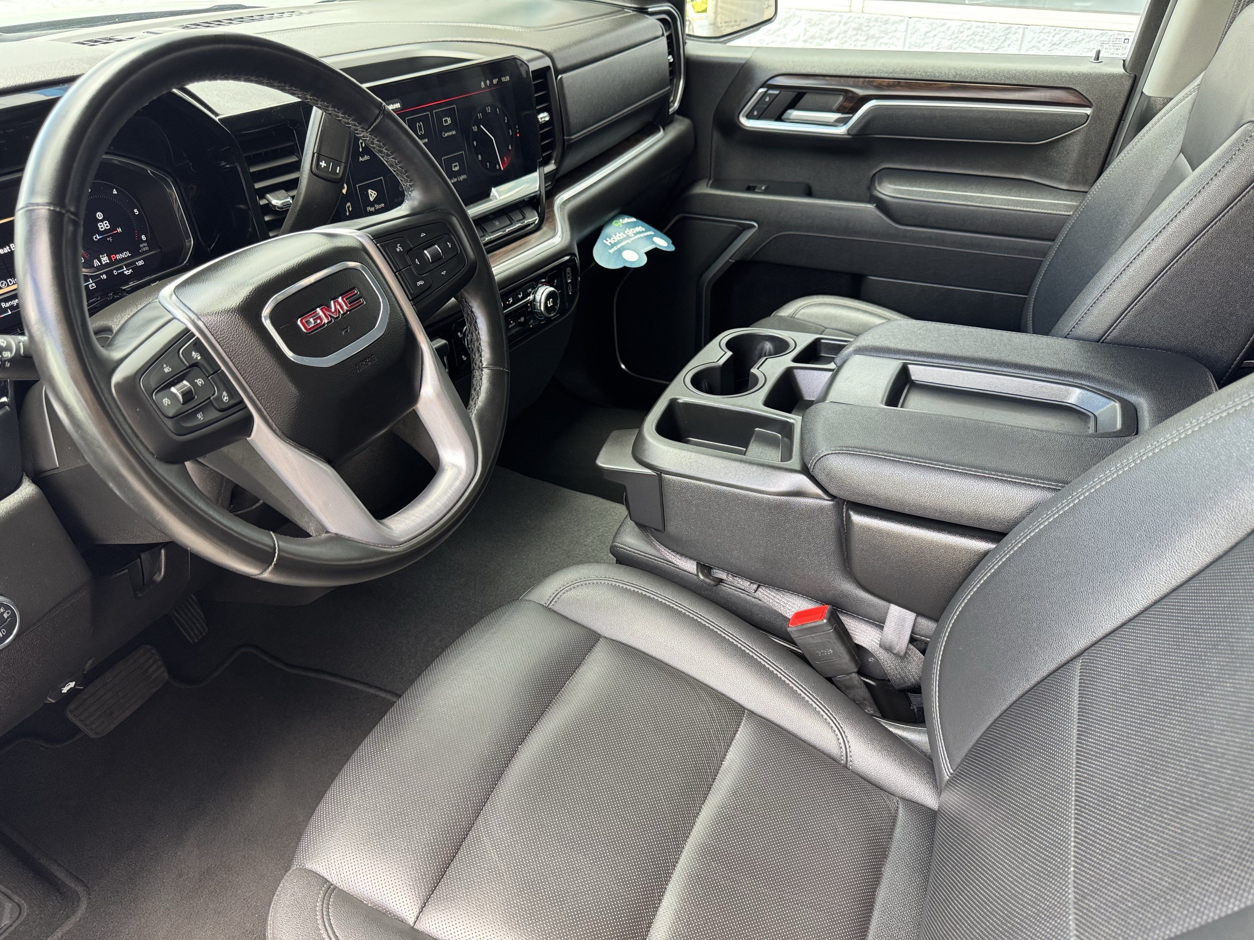 Certified 2025 GMC Sierra 1500 SLT AWD/4WD image 9