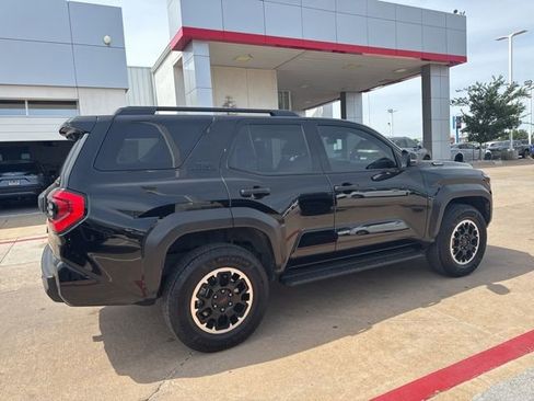 Used 2025 Toyota 4Runner TRD Off-Road AWD/4WD image 11
