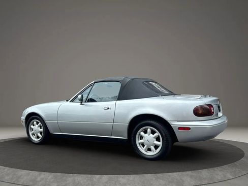 Used 1990 MAZDA MX-5 Miata RWD image 6