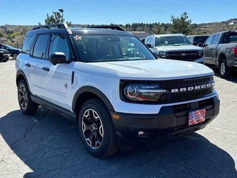 New 2026 Ford Bronco Sport Outer Banks w/ Outer Banks Tech Package+ AWD/4WD image 8