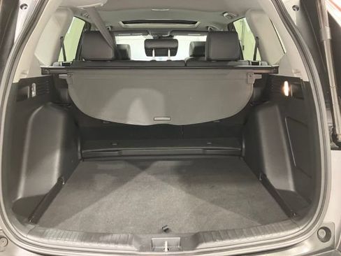 Used 2019 Honda CR-V Touring image 36
