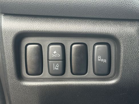 Used 2023 Mitsubishi Outlander Sport ES AWD/4WD image 18