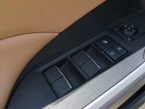 Used 2025 Toyota RAV4 XLE w/ Convenience Package AWD/4WD image 12