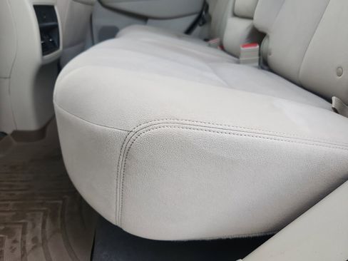 Used 2018 Nissan Murano SV image 26