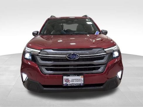 Certified 2025 Subaru Forester Premium image 10