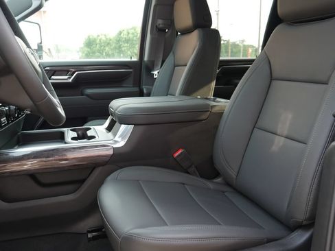 New 2026 Chevrolet Silverado 2500 LTZ w/ LTZ Plus Package AWD/4WD image 40