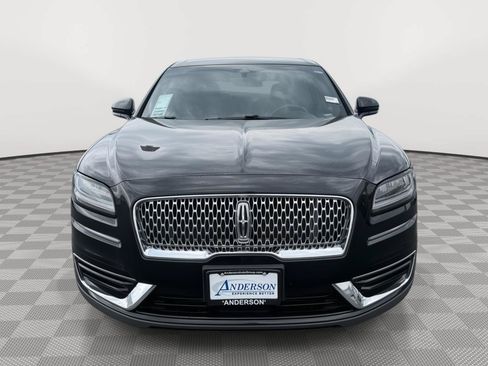 Used 2020 Lincoln Nautilus Premier AWD/4WD image 4