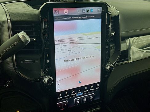 New 2026 RAM 2500 Limited w/ Towing Technology Group image 15