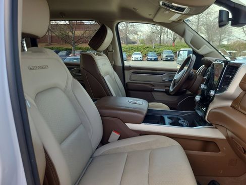 Used 2020 RAM 1500 Laramie image 29