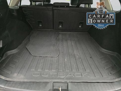 Used 2018 Subaru Outback 2.5i Limited AWD/4WD image 15