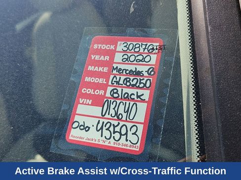 Used 2020 Mercedes-Benz GLB 250 w/ Driver Assistance Package image 10