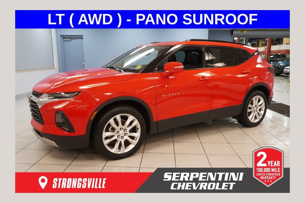 Used 2021 Chevrolet Blazer LT AWD/4WD image 1