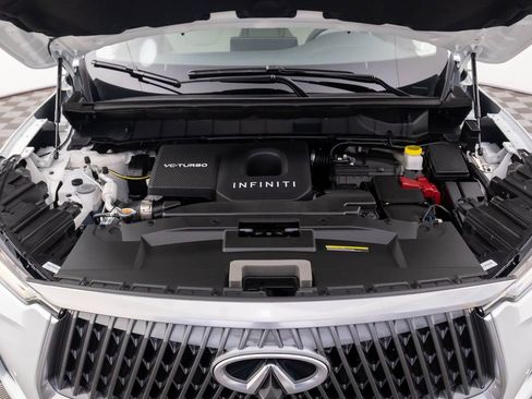 Certified 2026 INFINITI QX60 Luxe w/ Cargo Package AWD/4WD image 34