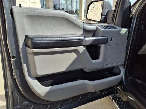 Used 2019 Ford F150 XLT w/ Equipment Group 302A Luxury image 20