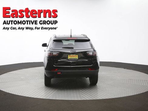 Used 2022 Jeep Compass Trailhawk w/ Trailhawk Elite Group image 39