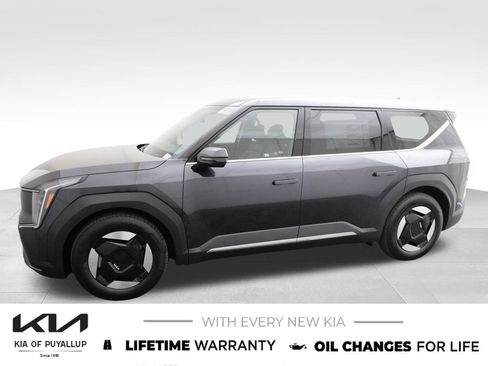 New 2026 Kia EV9 Light RWD image 8