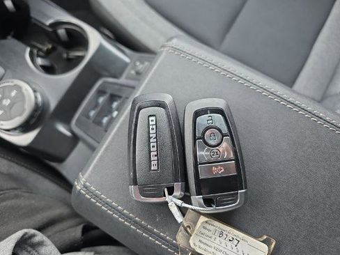 Certified 2025 Ford Bronco Big Bend AWD/4WD image 39
