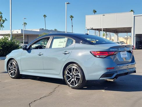 New 2025 Nissan Sentra SR image 2