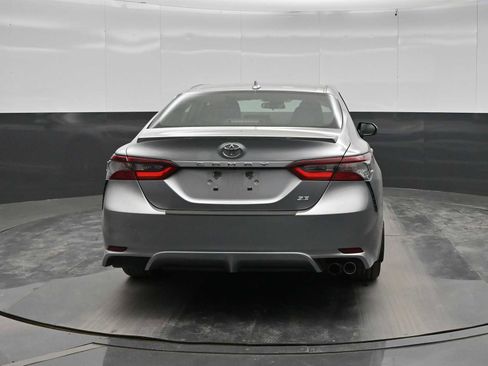 Used 2024 Toyota Camry SE FWD image 6