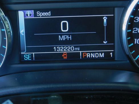 Used 2015 Chevrolet Silverado 2500 LT image 16